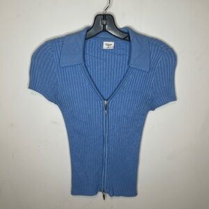 Abercrombie & Fitch Light Blue Short Sleeve Top